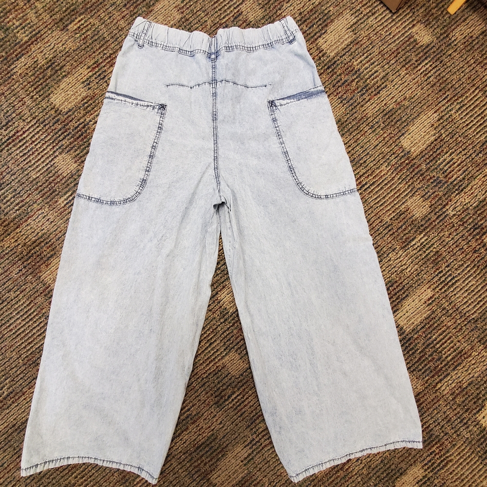 We The Free Shibuya Pull-On Wide-Leg Jeans size S - Picture 9 of 9